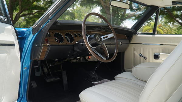 1970 Dodge Super Bee Hardtop Hemi 4-Speed